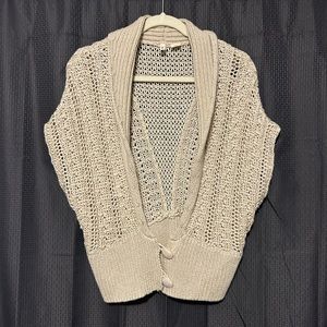 Anthropologie MOTH Line Women’s Open Weave Shrug Sweater Size Small Tan/Cream